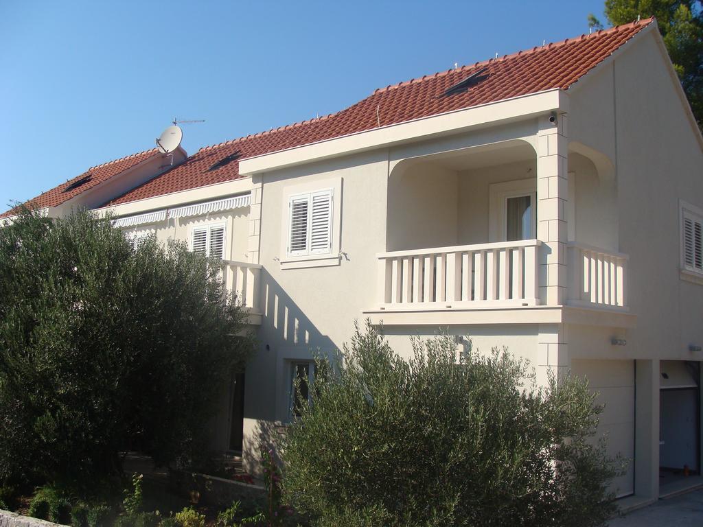 Apartments Valeria Zrnovo Habitación foto